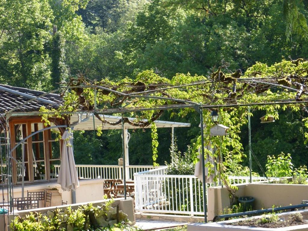 Hotel Restaurant Des Grottes Du Pech Merle Cabrerets 외부 사진